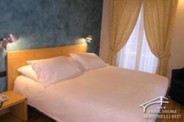 Hotel Meublè Sertorelli Reit 3*
